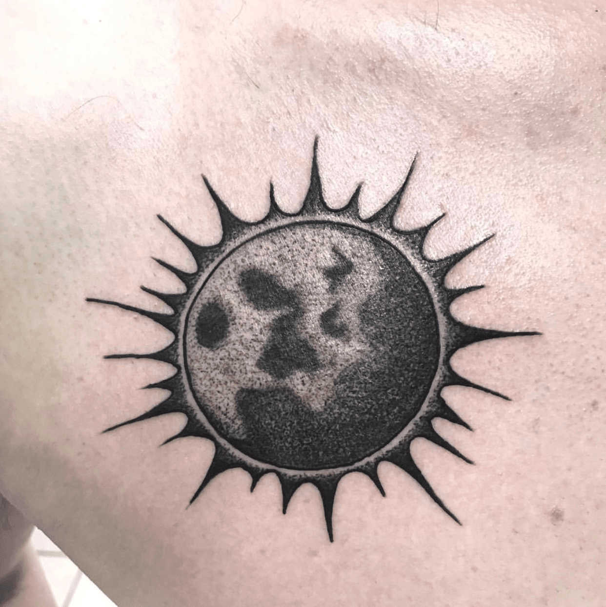 Sarah Baldwin on Twitter A bit of a wonky photo on a puffy inner arm but  this was a fun walkin of a dotwork solar eclipse Thanks Elizabeth tattoo  tattoos dotwork dotworktattoo 