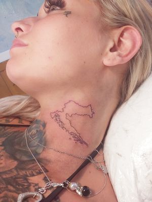 Tattoo by Tattoo piercing Točka