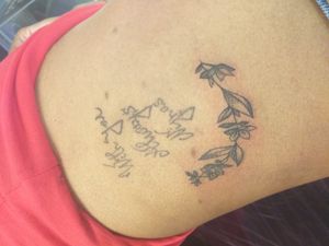Tattoo by Tattoo piercing Točka
