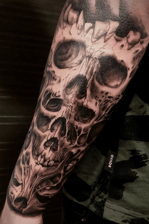 #skull #tattoo #ink #inked #black 