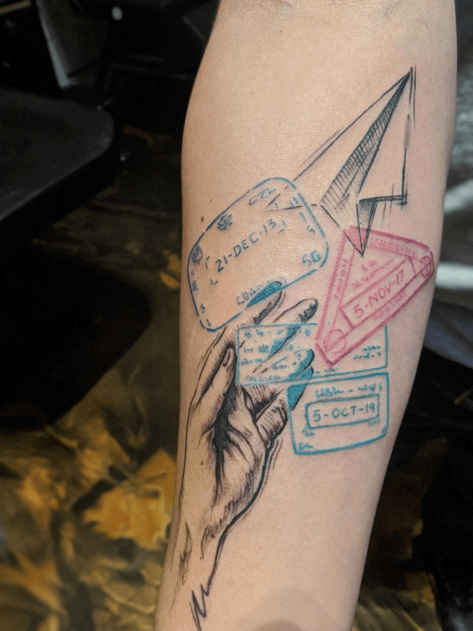 Pin von Courtney Scholl auf Piercings and Tattoos  Reise tattoo ideen  Tattoo ideen Paris tattoo