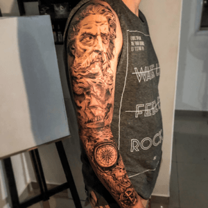 Orçamentos e agendamentos somente por WhatsApp 📲 11 98282-7746 ( RESPONSÁVEL DARA )Estúdio localizado em Taboão da Serra 📍#tattoodo #tattoodoapp #tattoodobr#tattoo2brasil #tat2br #tattootobrazil #tattoodobrasil#tattoo #tats #tatuagem #tattoos #tatitup #blackandgrey #electricinkproteam #igtattoo #art #artista #instaartista #tattooartist #tatuaje #blackandwhite #pbtattoo #blacktattoo #bnginksociety #bngtattoo #bnginksociety #blackandgrey #blackandgreytattoo #tattoo2me #tattootome 