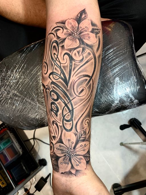 Flash tattoo