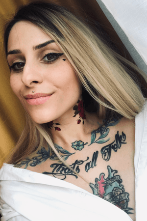 Iulia Cristea #inflictedmindstattoo #romaniantattooartist #tattooartist #artist #art #girlwithtattoos #sexytattooedwomen #tattooedmom #sexytattoos #blondetattooartist #thatsallfolks 