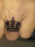 #king s #crown #knuckle #finger 