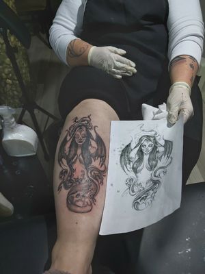Self tattooing / She devil
