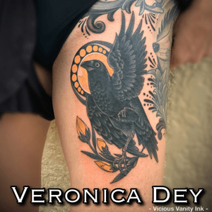 Neotraditional Raven Tattoo by Veronica Dey