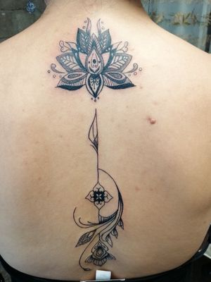 Flor de loto con line workGracias por dejarme hacer lo que me gusta Citas y cotizaciones📲 2225480847Rafael González 🇲🇽BLUE INK TATTOO inbox página Facebook https://www.facebook.com/blueinktattoooficial/n..............#blueinktattoo #tatuadorespoblanos #tatuadoresmexicanos #tatuajes #tattoo #ink #inktattoo pigmentos por @dynamiccolor , hecho con productos @aplof.tattoo y cartuchos @zitacartuchos #zitacartuchos #zita@cheyenne_tattooequipment #3rl #blackwork #blackworktattoo #flordeloto #florestatto #lotoflower#linetattoo #linework #mandala#mandalatattoo #mandalaflor#linears #lineatattoo
