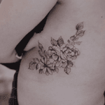 Botanical tattoo - fineline tattoo @le.sinex 