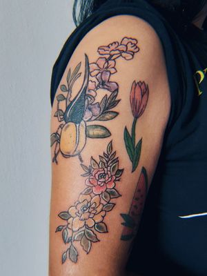 Flower power #ink #inked #inkedup #inkedlife #inkedwoman #inkedgirl #tattoowoman #tattoogirl #womenempowerment #girlspower #ensenada #bajacalifornia #mexico 