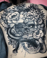 Back tattoo by Nate Silverii aka hungryhearttattoos #NateSilverii #hungryhearttattos #backtattoo #flower #rose #skull #snake #darkart #illustrative