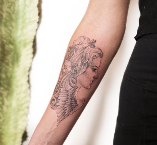 Flash tattoo
