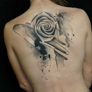 Abstract RoseDone by Jimbo Ermilio One Session #abstractrose #AbstractTattoos #blackandgreytattoo #blackandgrey #rosetattoo #rose #Tattoodo 