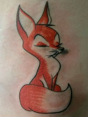 Free hand ,lisica,fox,crtano slobodnom rukom na kozi. Oko 10 cm na slabini. Tetovaza u bojiZakazivanje 0612828677 Viber @ink_ra_tattoo instagram