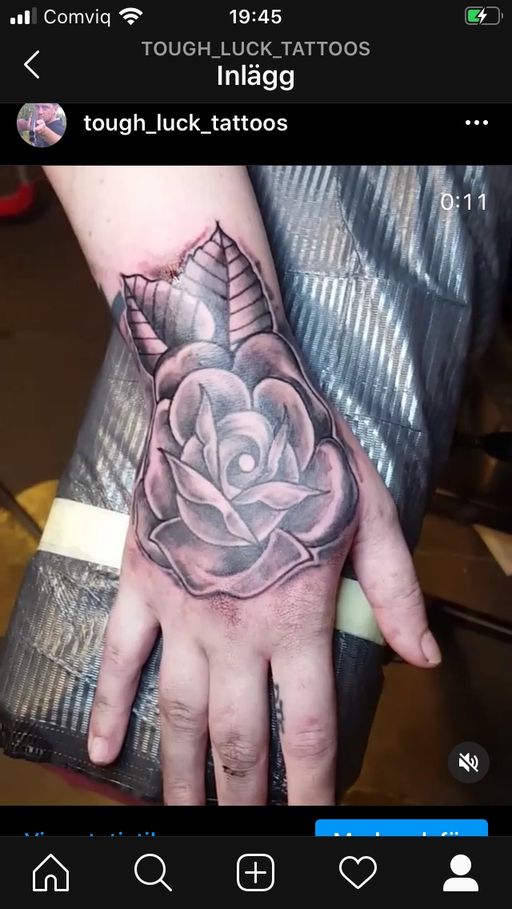 Flash tattoo