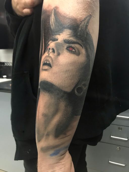 Flash tattoo