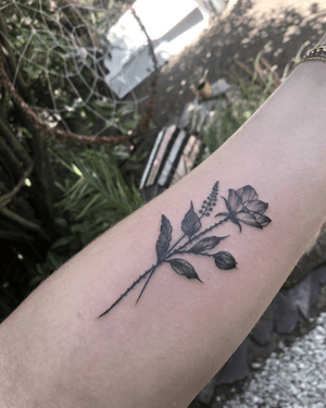 Tattoo by La marguerite qui pique