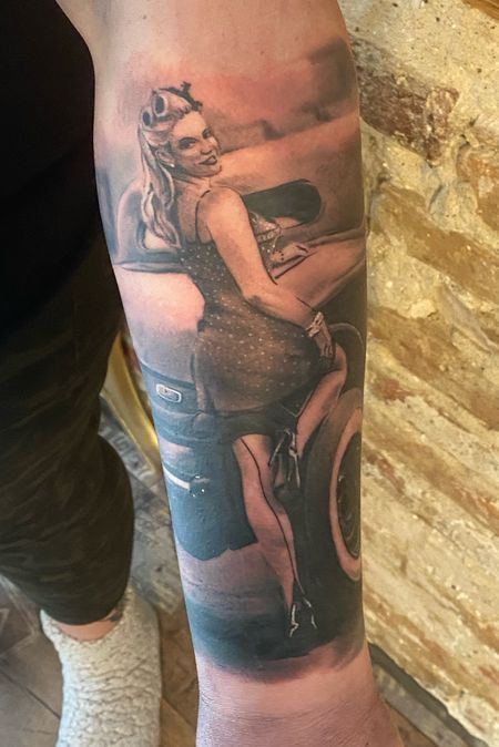 Flash tattoo