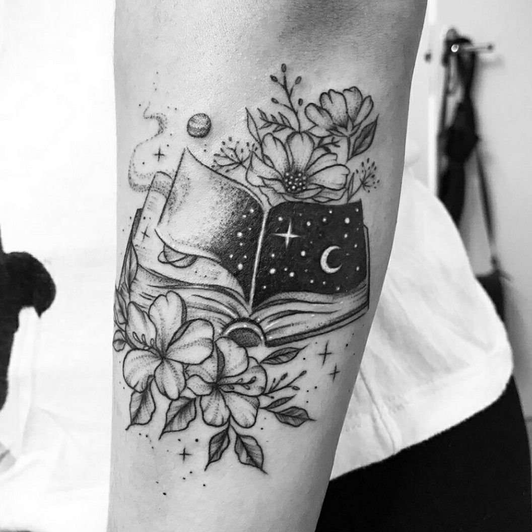 12 Amazing SMALL TATTOO IDEAS FOR WOMEN IN 2023  alexie