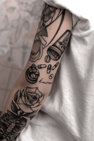 traditional tattoo sleeve black and grey