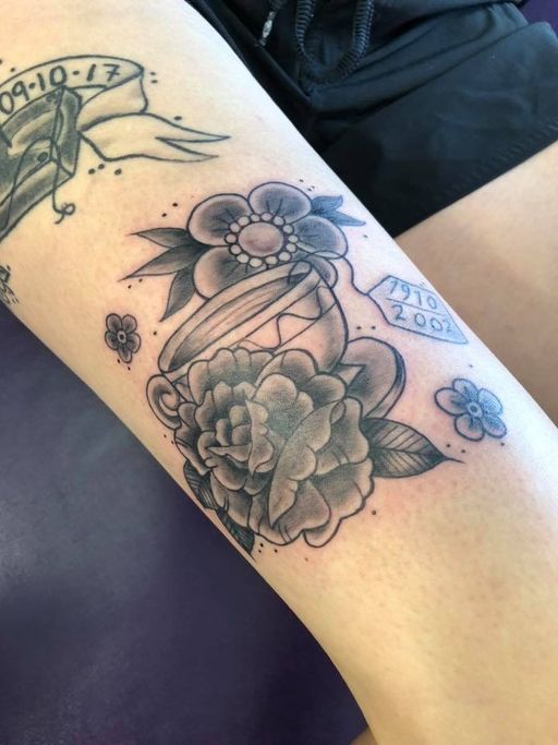 Flash tattoo