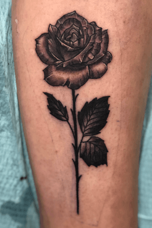 Black and grey rose jammer 