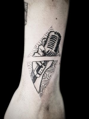 #tattooflash #tattoolovers #tattoooftheday #tattoodo #tattooartist #tattooing #tattoosofinstagram #tattooer #tattoosketch #tattooboy #tattoo #tattoos #tattoostudio #tattoolife #tattooed #tattoodesign #tattoolove #tattoosleeve #tattooart #tattoo2me #tattooink #tattoostyle #tattooidea #tattoomodel #tattooist #tattooinspiration