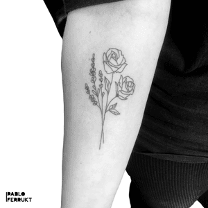 Very fine line flowers for @lalillya , th am so much! I am working in Berlin again @amor_de_madre_berlin .Write me for appointments! #finelinetattoo ....#tattoo #tattoos #tat #ink #inked #tattooed #tattoist #art #design #instaart #geometrictattoos #walkindwelcomed #tatted #instatattoo #bodyart #tatts #tats #amazingink #tattedup #inkedup#berlin #berlintattoo #walkin #minimalistictattoo #berlintattoos #plant #fineline  #tattooberlin #planttattoo