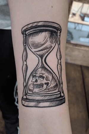 Hour glass connected to my other map and compass tattoo. 