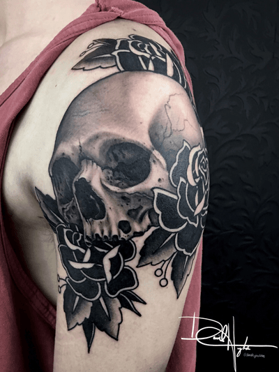 Skull and Roses 