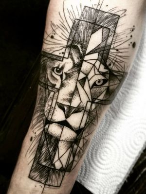 Stylized "Lion" completely healed. ◼ #тату #лев #trigram #tattoo #lion #healed #inkedsense 