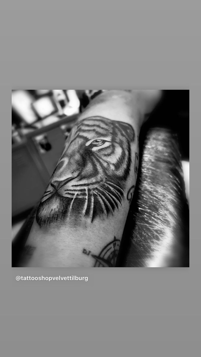 Tattoo uploaded by Velvet Ink&Bodyart • Tattoodo