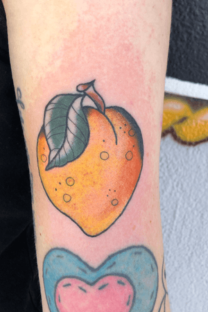 A little peach friend from today ✨ 