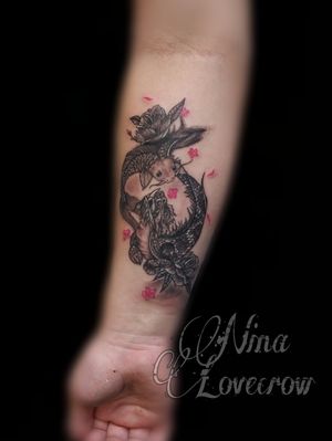 The Koi & The Dragon 🐉 #dragontattoo #nontraditionaldragontattoo #koifishtattoo #cherryblossomtattoo #MamaCrow #LovecrowTattoos #HexNeedles #Inked #Art #HexTat #TattoosOnInstagram #TattooLove #FemaleTattooArtist #tattooed #Bishop #HexCartridges #InstaArt #photooftheday #instatattoo #bodyart #tatts #tattedup #inkedup #GetYours Ninalovecrow@gmail.com 📧