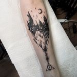 Hogwarts tattoo #hogwarts #harrypotter #dotworktattoo