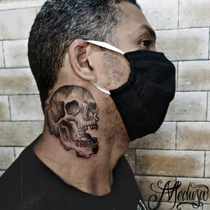 Valorize as artes autorais ♡#tattoo #tatuagem #pelenegra  #art #tattooartist #oldschool #oldschooltattoo #skulltattoo #caveira 