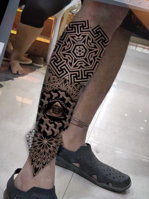 Designing a geometric sleeve tattoo. Customiseb by Jessie 