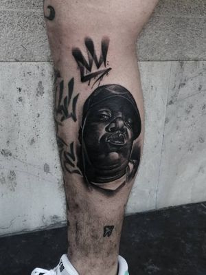 #tattoo #tat #art #blackandgrey #blackandgreytattoo #blacktattoo #biggiesmalls 