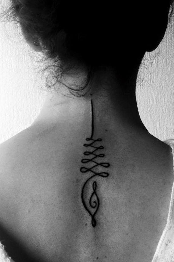 Pin by Marko Oesterling on tattoo | Spine tattoos for women, Hand tattoos  for women, Mandala tattoos for women