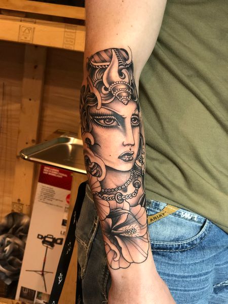 Flash tattoo