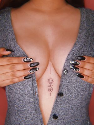 Fine line tattoo #ink #inked #inkedup #inkedlife #inkedwoman #inkedgirl #tattoowoman #tattoogirl #womenempowerment #girlspower #femaletattoo #femaleartist #femaletattooartist #wgtattoostudio #safespace #tattoostudio #ensenada #bajacalifornia #mexico 