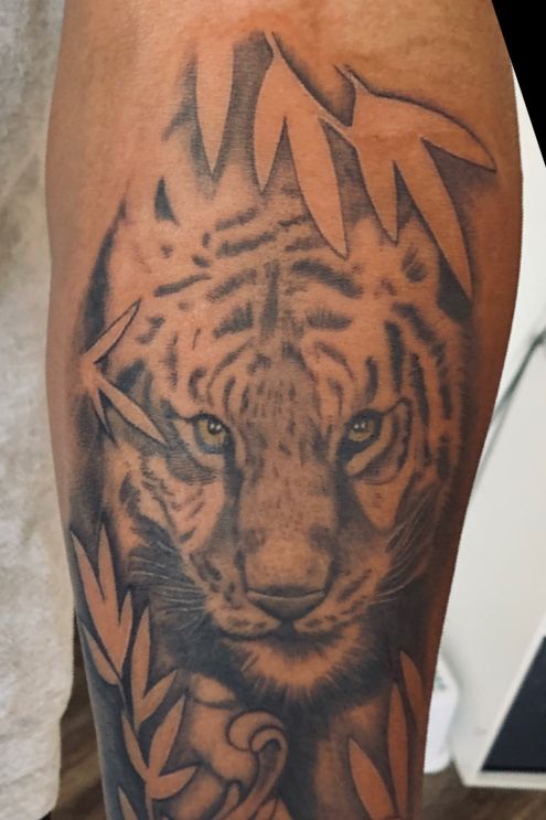 HBESTY Magic Tattoo】lion tiger king forest temporary tattoos for men women  body art sexy on leg arm sleeve tattoo sticker black waterproof fake |  Lazada PH