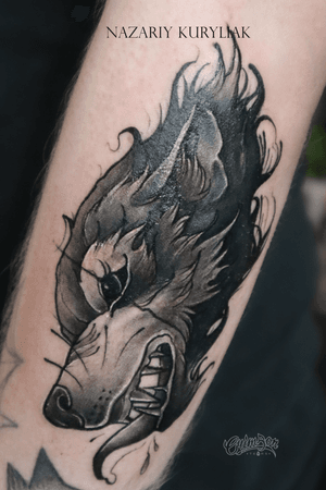 Beware of the wolf!! The incredible neotraditional wolf tattoo is done by our truly creative artist.www.tattooinlondon.com#tattoo #londontattoo #tattooinlondon #blackandgrey #neotraditional #wolftattoo #wolf #amazing #supertattoo #tooting #balham 