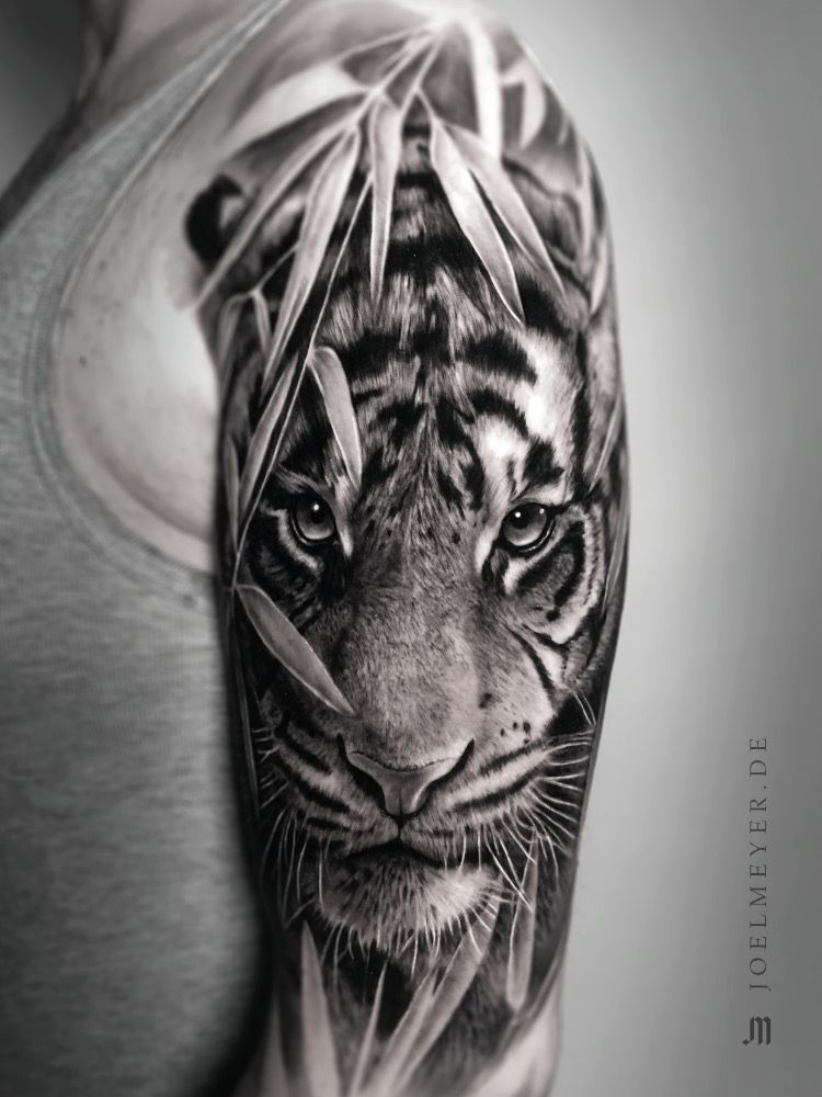Black and Grey Tiger by Rudy Lopez TattooNOW