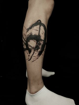  Brush stroke tattoo, “ Email : hanutattoo@gmail.com IG : hanu.classic ,, ▫️HANU▫️ #tattoo #tattoodo #inked #ink #brushstroke #brushstroketattoo #brushtattoo #Korea #hanu