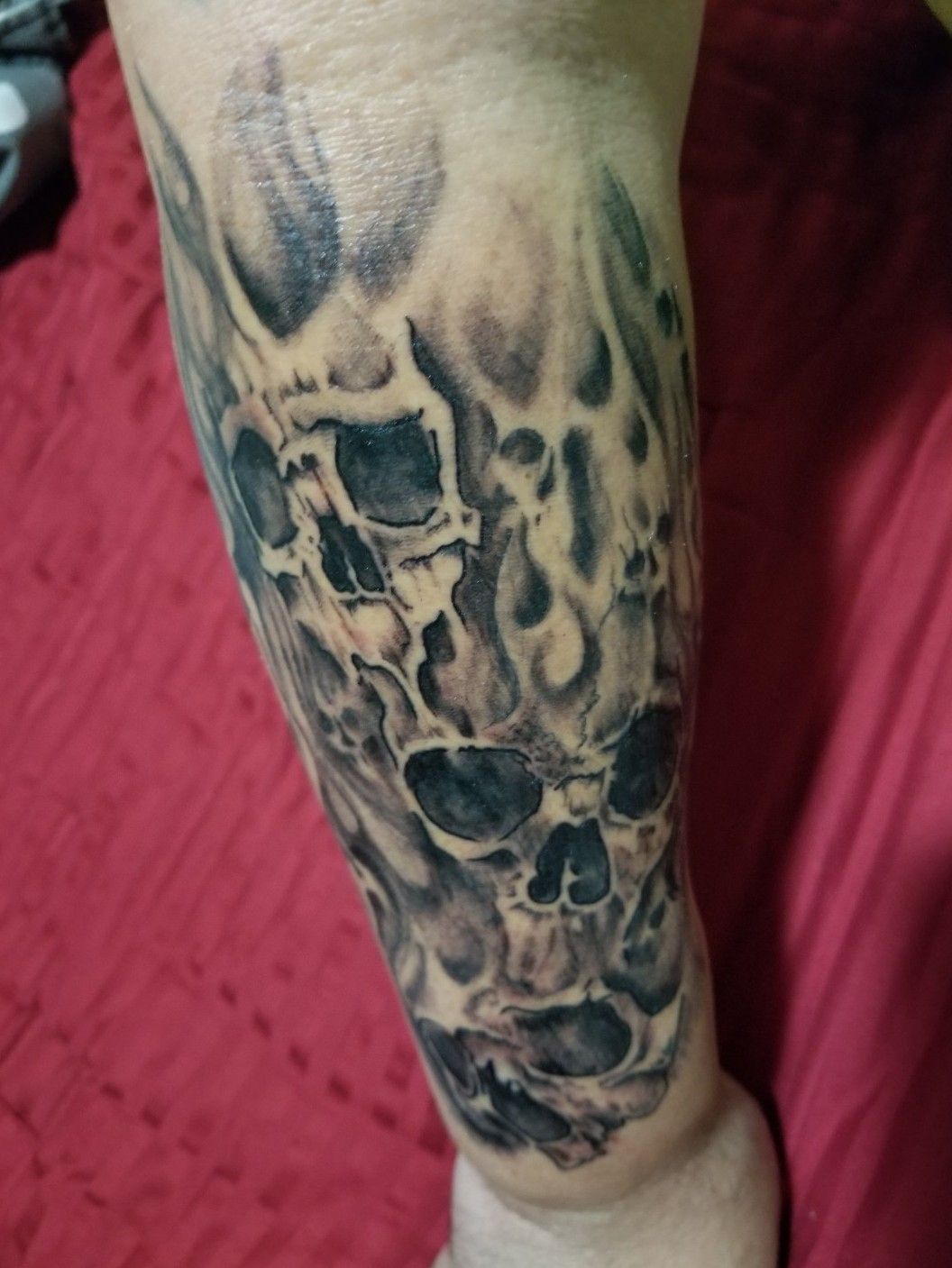 BlackHatTattooDublin Twitterren Skull and smoke effect for this wonderful  sleeve tattoo skulltattoo realisticblackandgray realistictattoo  dublin besttattooartist httpstcolza1kbbWMu  Twitter