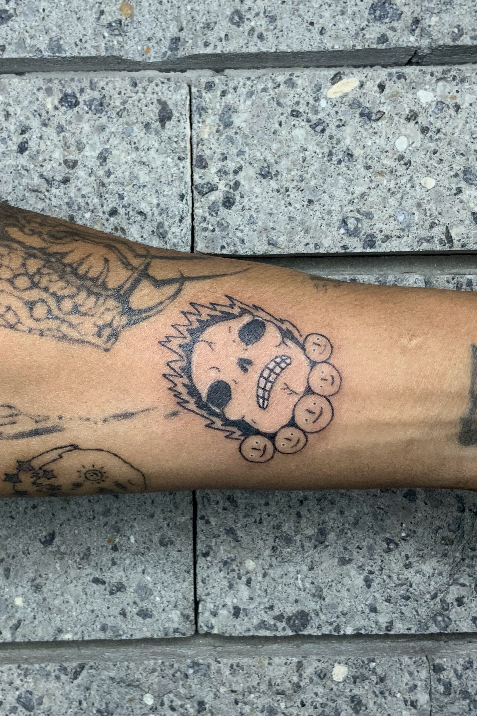 Skull and jellyfish flash tattoo by ramenbandit09 on DeviantArt