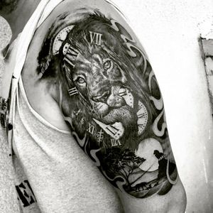 "Lion" - another cover-up with saved main sense.◼#тату #лев #перекрытие #trigram #tattoo #lion #coverup #inkedsense 
