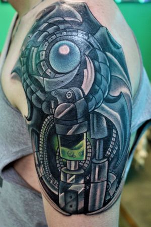 Biomechanical Cover Up 
