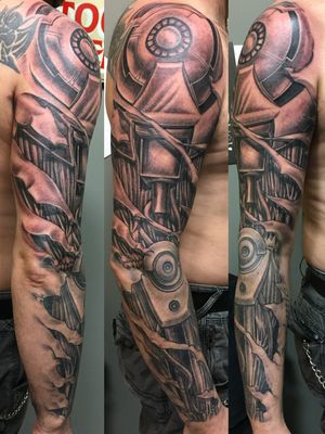 A 3/4 biomech sleeve done in Ontario 2017